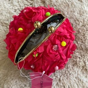 Betsy Johnson leopard cupcake Crossbody